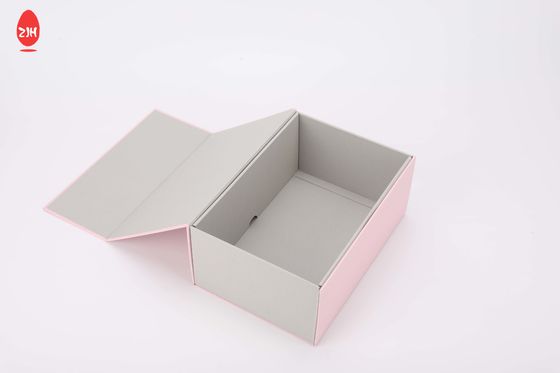 पेपरबोर्ड कपड़े जूता पैकेजिंग बॉक्स, रिबन के साथ गुलाबी मैट चुंबकीय उपहार बॉक्स